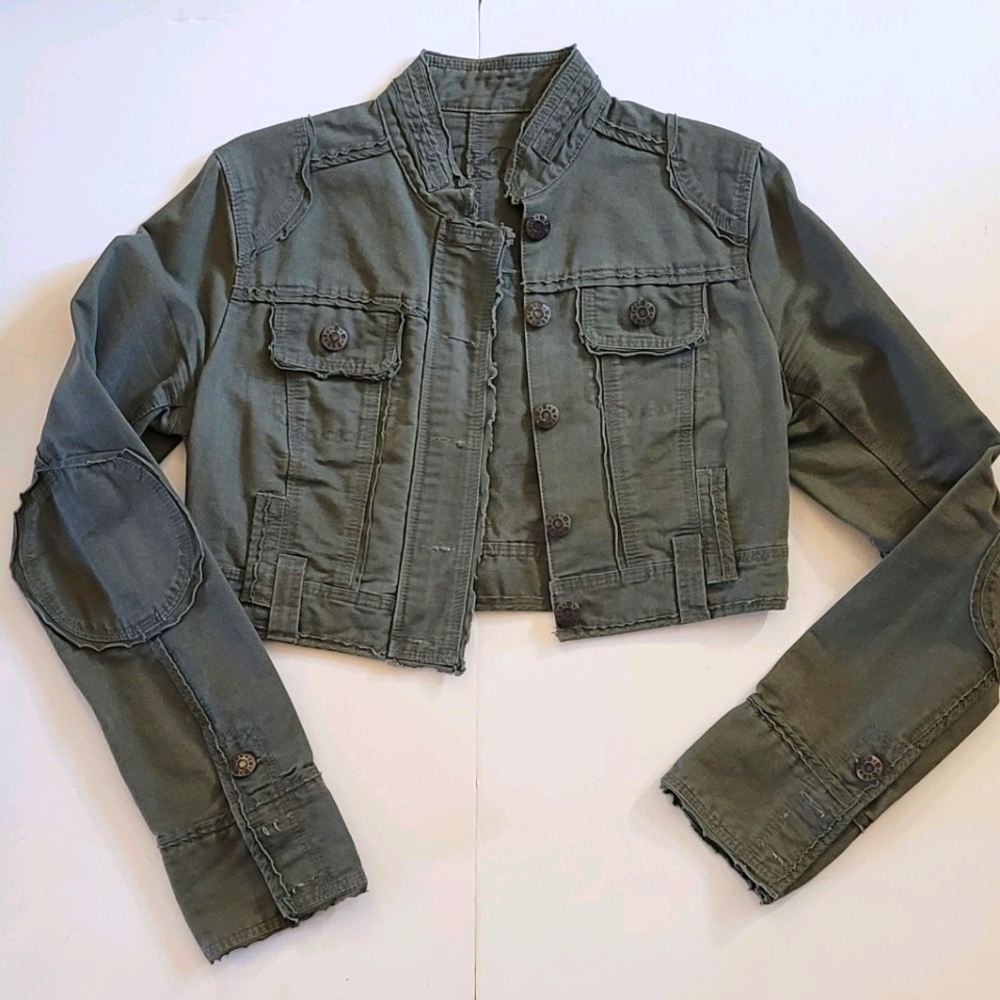 VintageCroppedJeanJacket